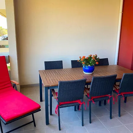 Spacieux T3, Sejour Climatise, Classe 4etoiles A 50m Des Plages Dans De Standing Protegee Apartment Sete