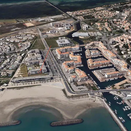 Spacieux T3, Sejour Climatise, Classe 4etoiles A 50m Des Plages Dans De Standing Protegee *